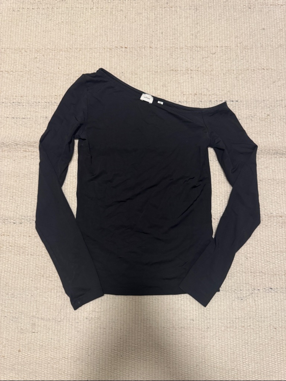 Aritzia Black Off-Shoulder Long Sleeve Top